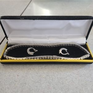 Vintage Dorsons Art Deco Sterling silver and crystal choker & Earings set.